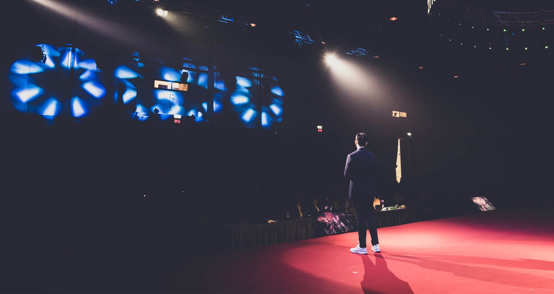 home page banner02